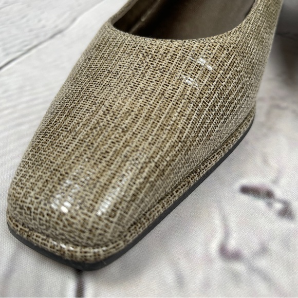 STUART WEITZMAN vintage square toe block heel shimmer snake skin leather shoes 7 - Picture 3 of 11